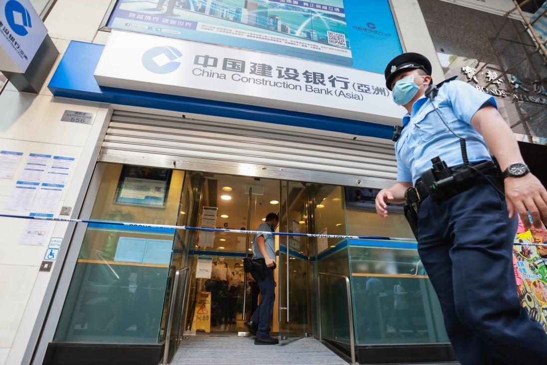 The robbery took place at China Construction Bank (Asia) on Nathan Road in Yau Ma Tei. Photo: May Tse