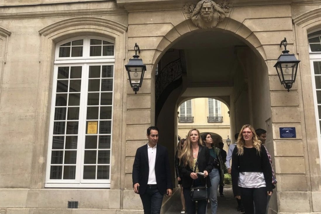 Art Heart Tours takes visitors to Paris on walking tours of private art galleries in the French capital. Photo: Instagram