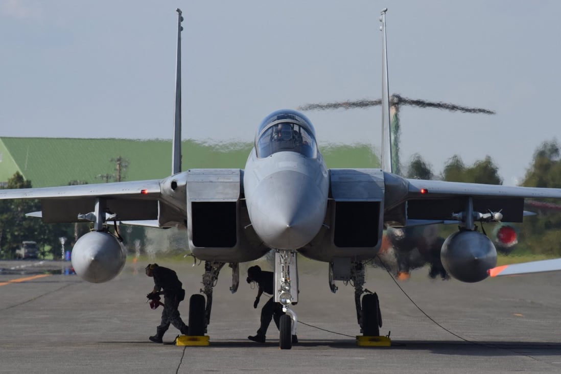 Japan Fighter Jet Scrambles Against Foreign Aircraft Soar On China 