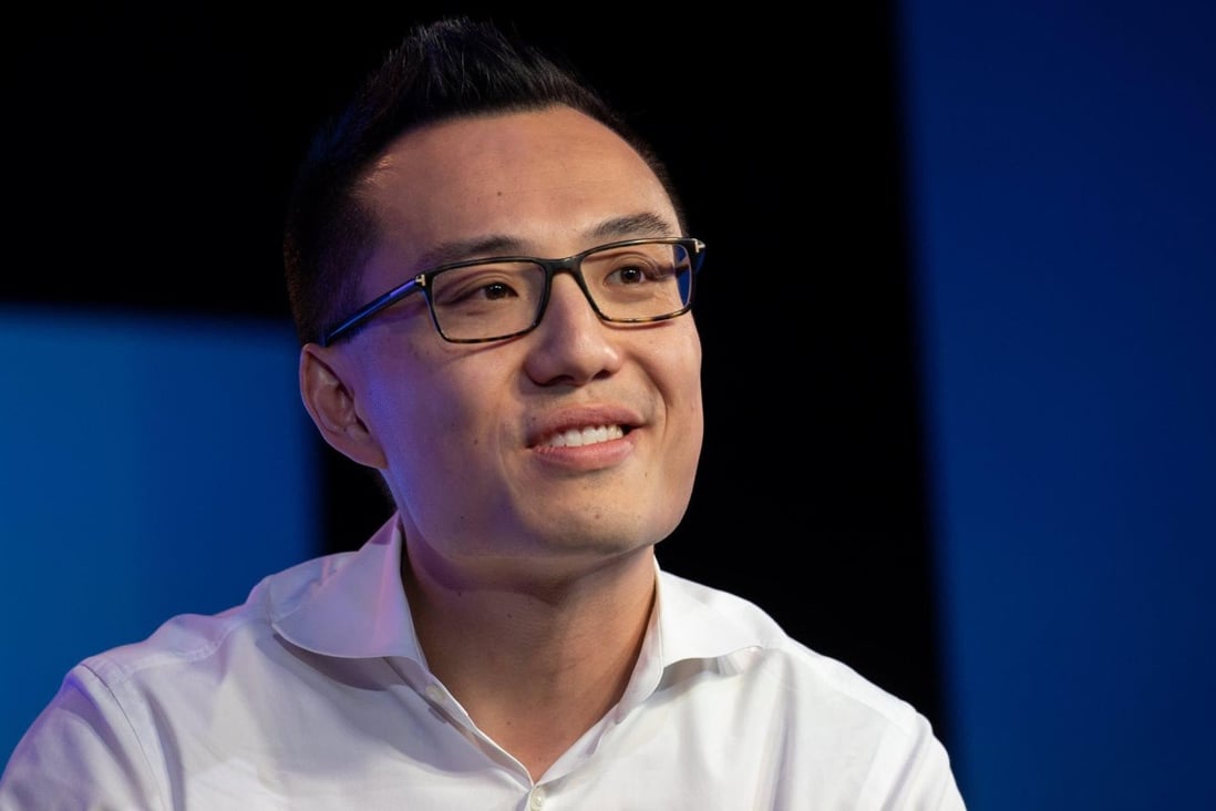 How much do you know about the DoorDash CEO and founder, Tony Xu? Photo: Flizzy News/Facebook