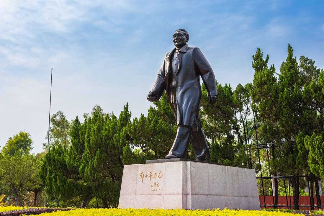 The bronze statue of China’s former paramount leader Deng Xiaoping in Shenzhen’s Lianhuashan Park. Photo: Shutterstock