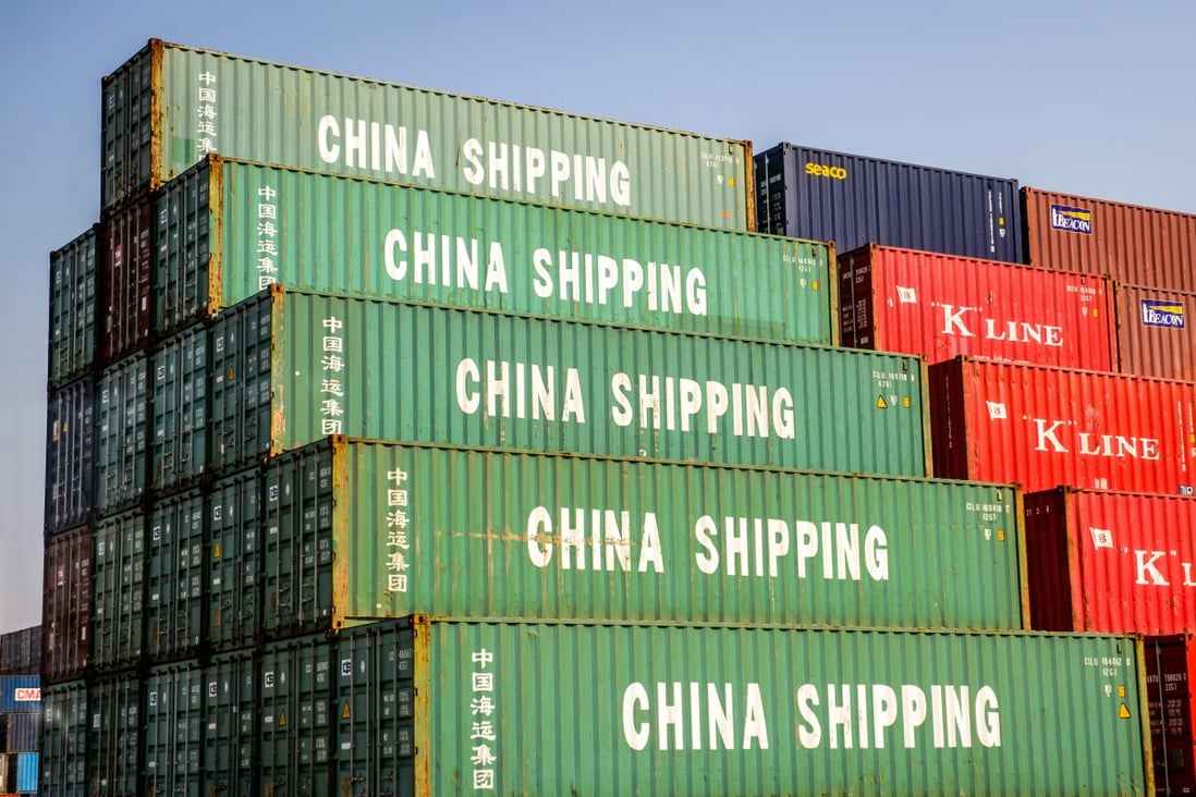 Shipments pile up at the container port in Shanghai due to a strict Covid-19 lockdown, one factor challenging foreign companies doing business in China. Photo: dpa