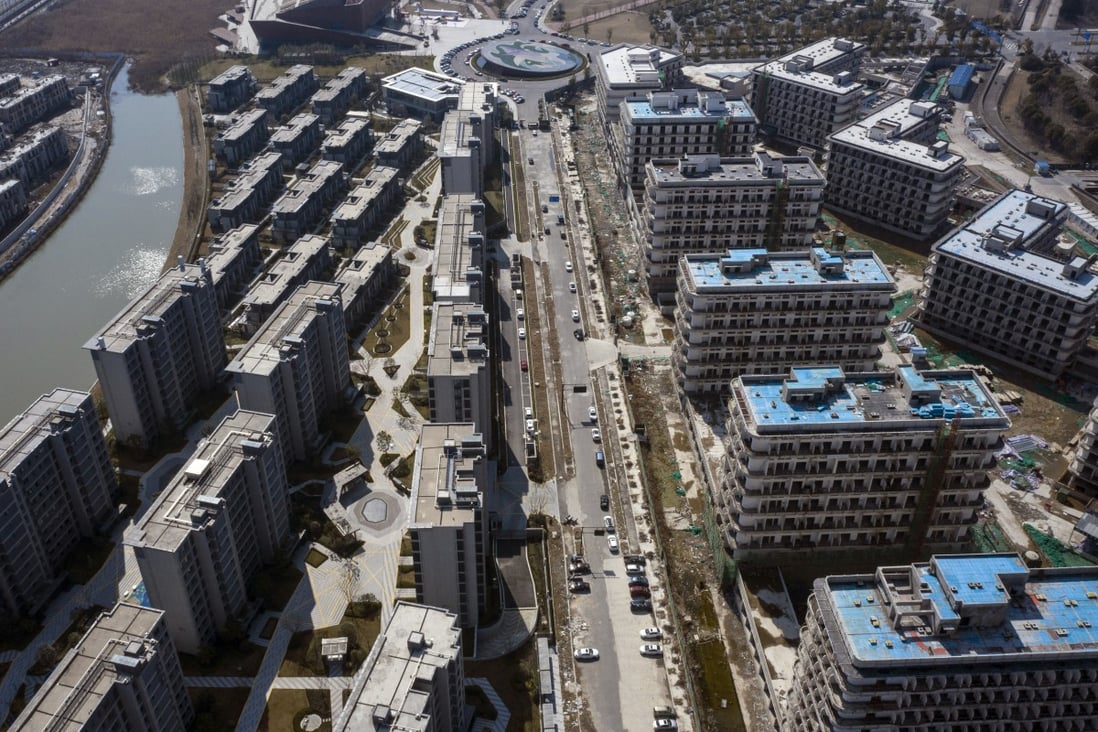 Apartment buildings under construction at the Sunac Resort project, developed by Sunac China Holdings in Haiyan of Zhejiang province on Feb. 25, 2022. Photo: Bloomberg