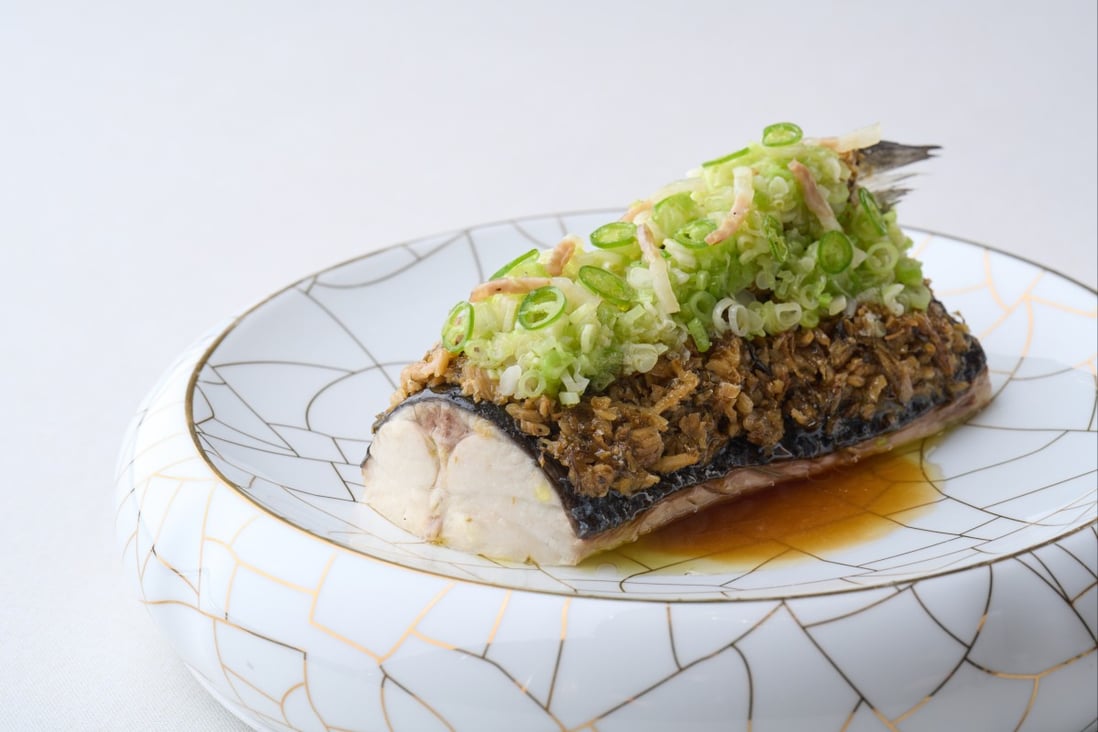 Steamed Threadfin with Salted Pork and Preserved Vegetables. Photo: WING