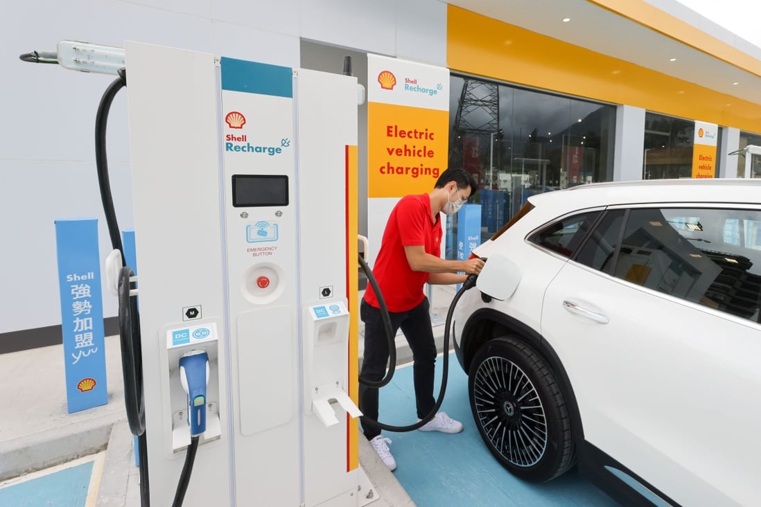 Hong Kong needs to inject greater urgency into efforts to develop electric-vehicle (EV) charging infrastructure. Photo: Dickson Lee