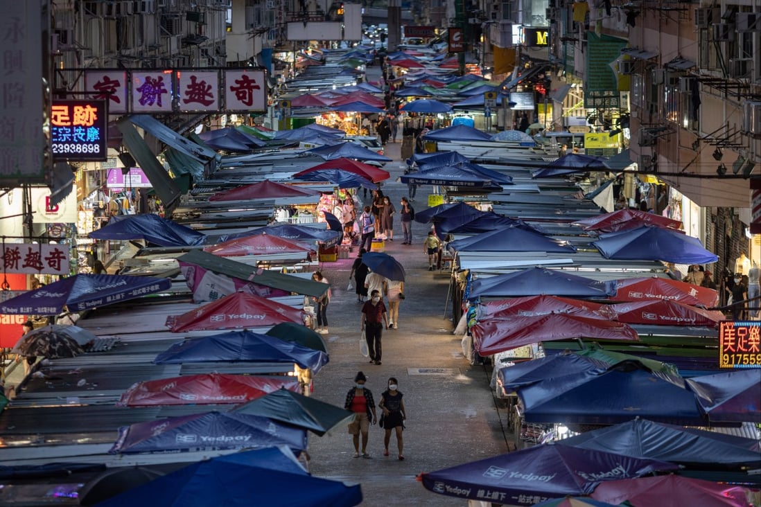A street market in Hong Kong on 7 June 2022. Photo: EPA-EFE
