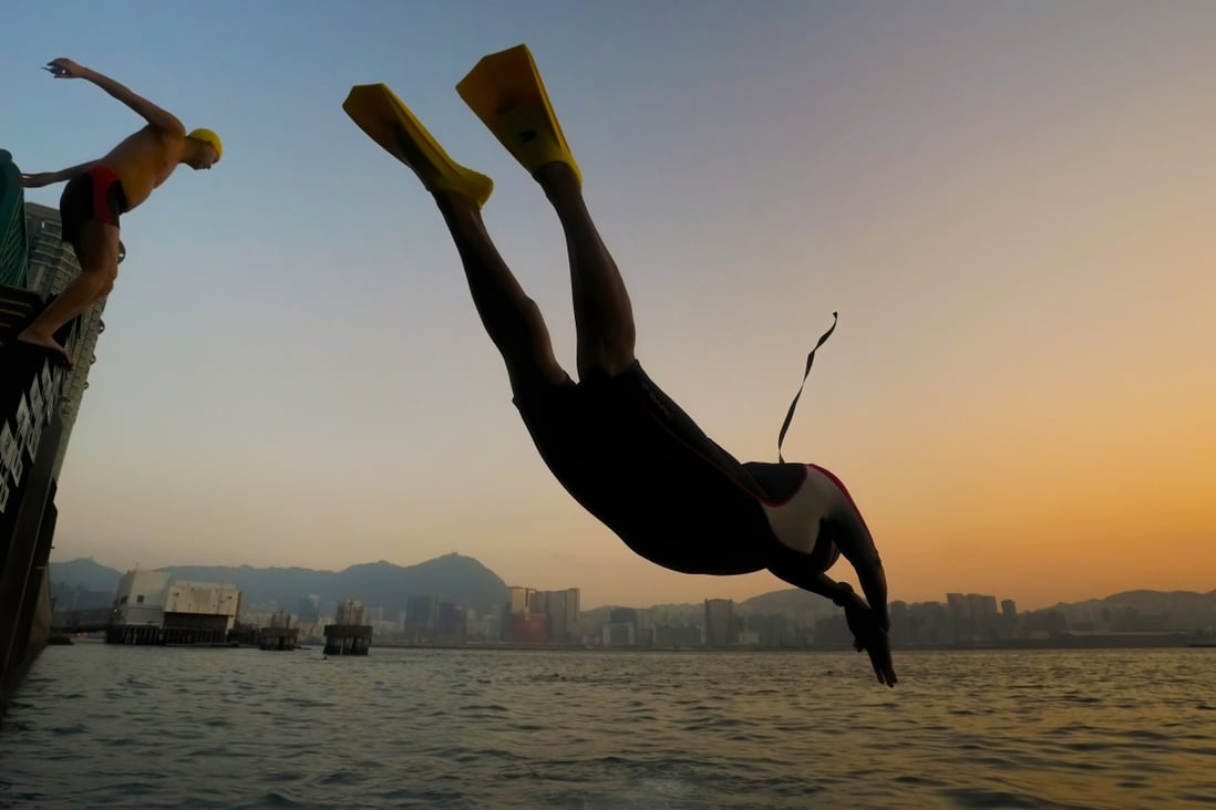 Swimmers take to the water near Tai Wan Shan Park, Hung Hom, on December 4, 2020. Photo: Felix Wong
