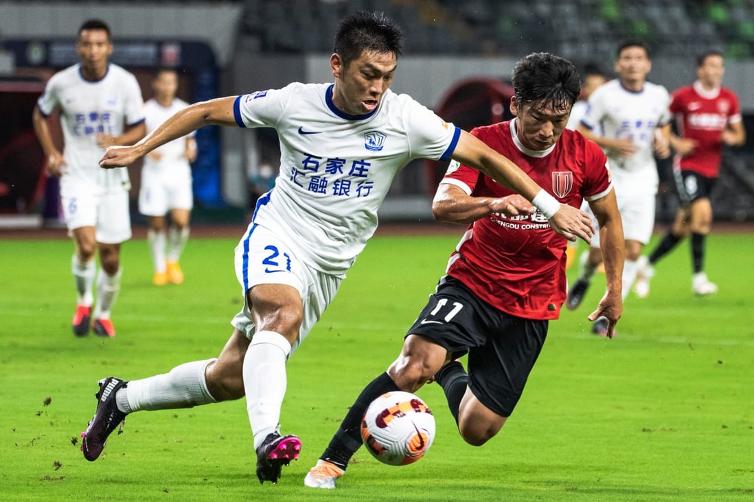 Chinese Super League will resume home-and-away games in August. Photo: Xinhua
