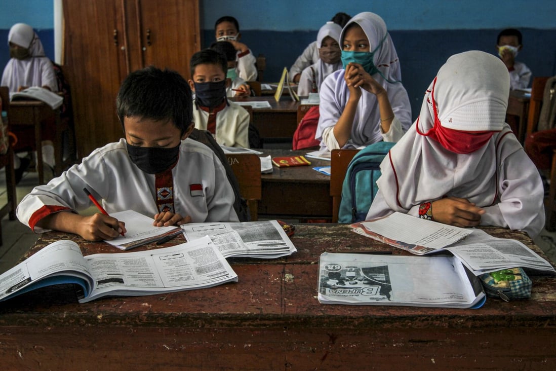 Indonesian students in a classroom in South Sumatra. Photo: AFP 