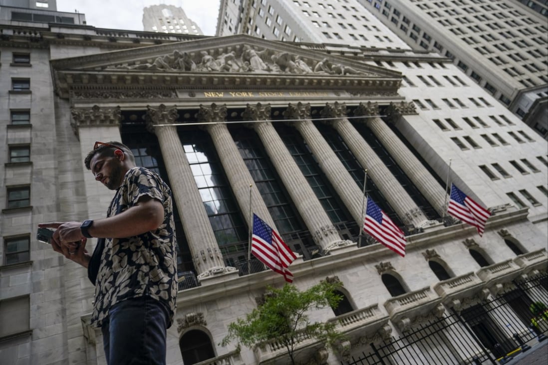 Three leading Chinese state-owned companies are preparing to delist from the New York Stock Exchange. Photo: AP Photo