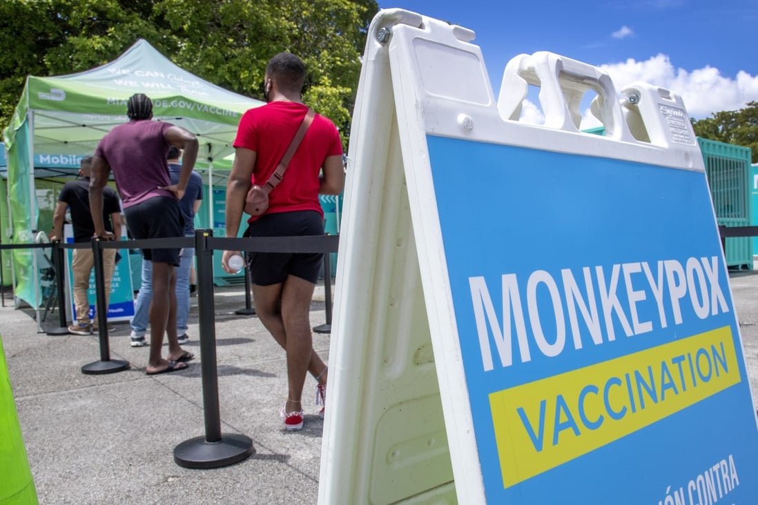 People wait in line to get vaccinated against monkeypox at a clinic in Florida, US. Photo: EPA-EFE