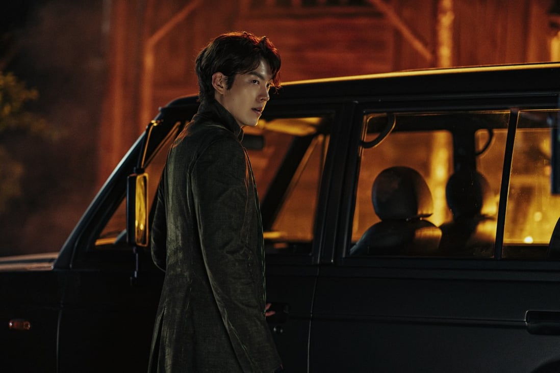 Kim Woo-bin plays Guard in a still from Alienoid (category IIA, Korean), the first in a two-part Korean film series directed by Choi Dong-hoon that mixes science fiction and period fantasy. Kim Tae-ri and Ryu Jun-yeol co-star.