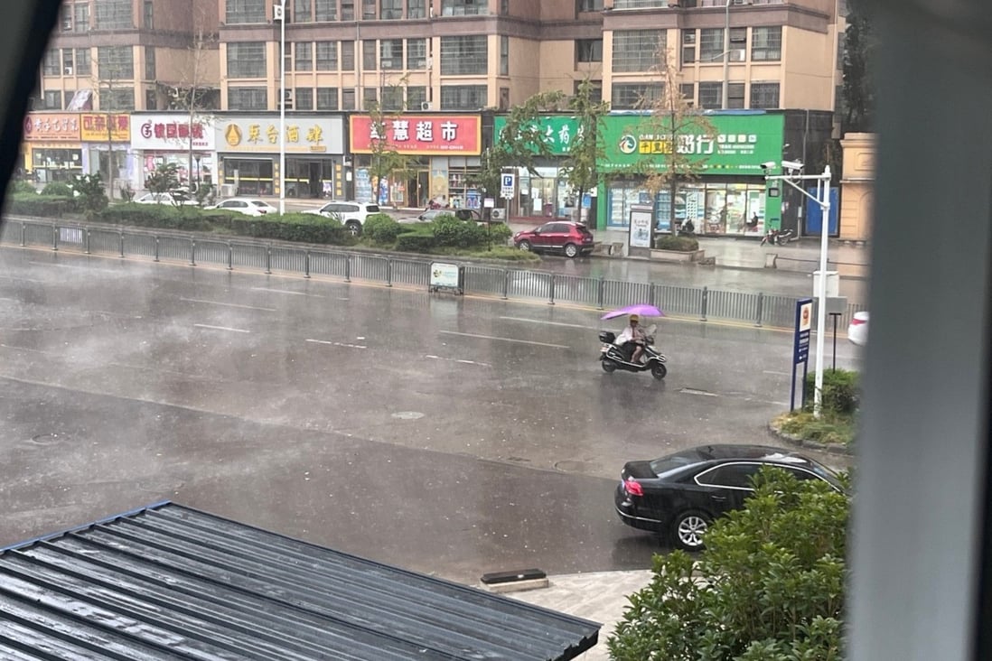 Parts of Sichuan finally saw rain after a prolonged heatwave and drought. Photo: Weibo