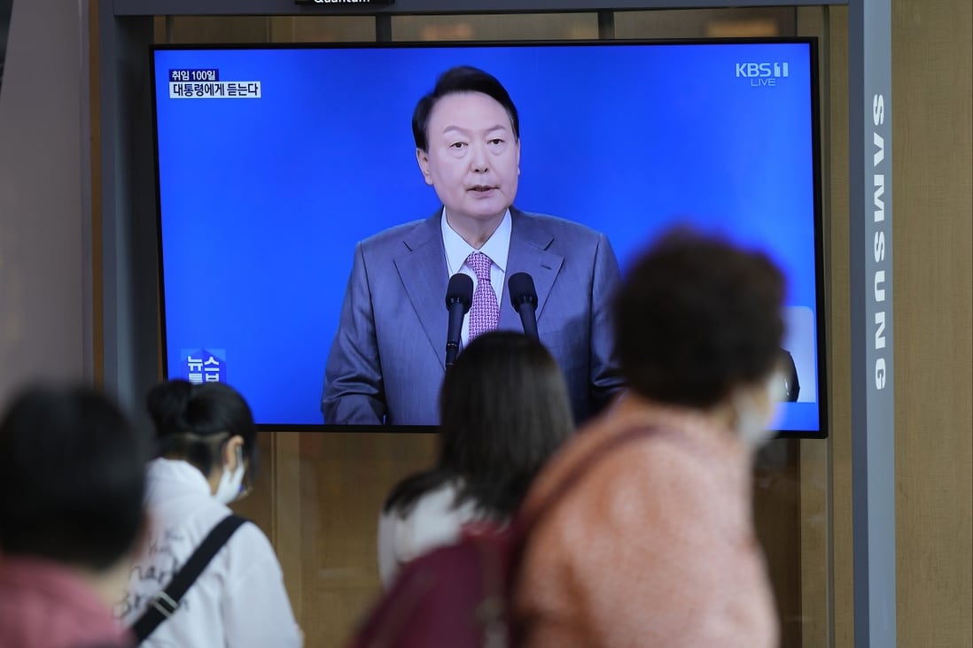Yoon, a former prosecutor general with no political experience, has come under fire for his lack of experience. Photo: AP