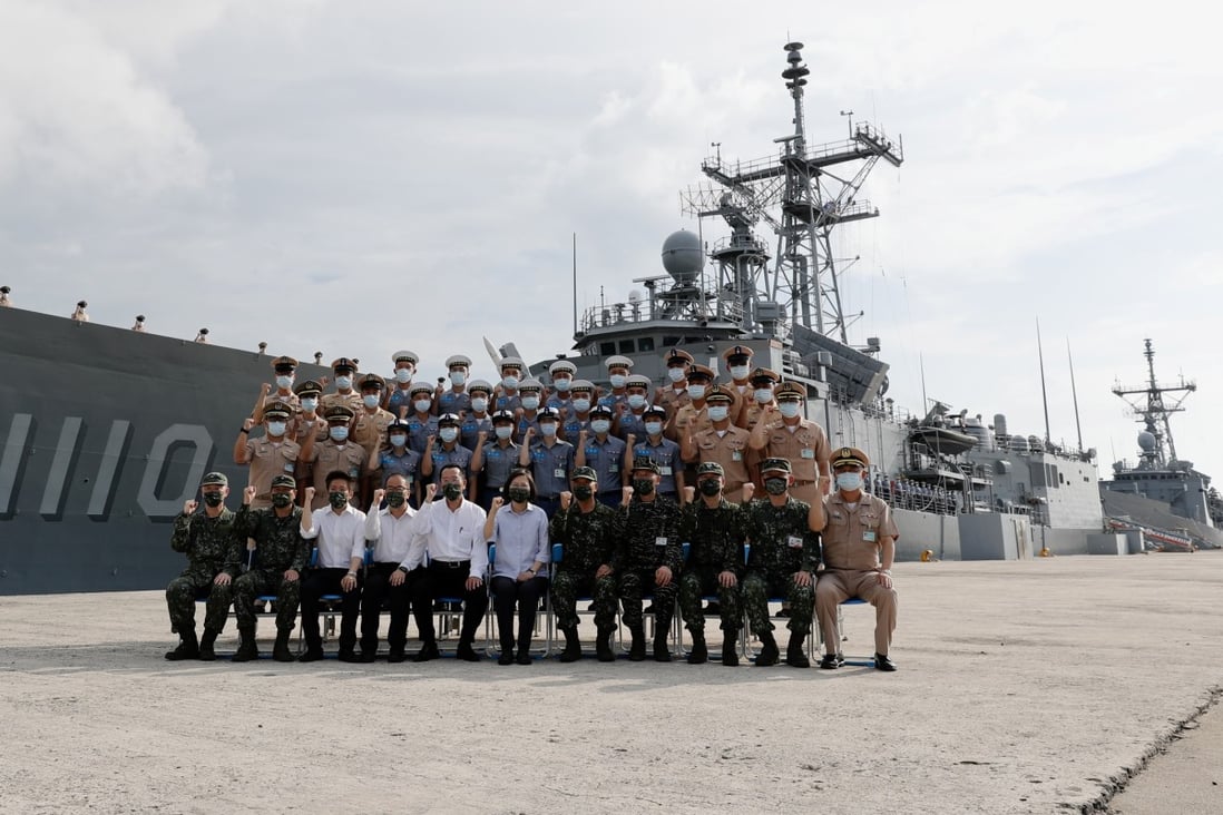 Taiwan’s President Tsai Ing-wen (seated, centre) poses with navy officers during her visit to Penghu, Taiwan, on August 30. Photo: EPA-EFE