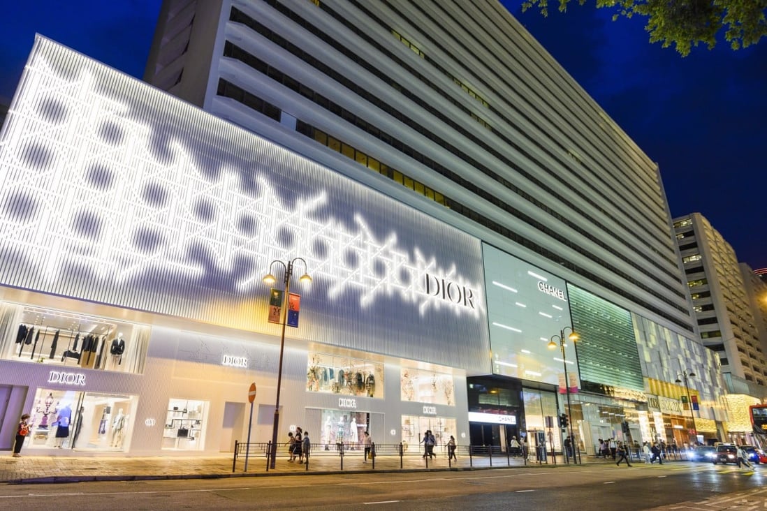 Li Ning Dior Among Luxury Brands Flocking To Canton Road In iconic li-ning-dior-among-luxury-brands-flocking-to-canton-road-in-iconic