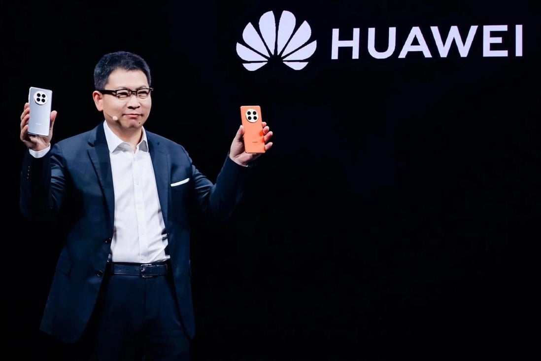 Richard Yu Chengdong, chief executive of Huawei Technologies Co’s consumer business group, introduces the company’s new flagship smartphones, the Mate 50 series, at a product launch on September 6, 2022. Photo: Weibo