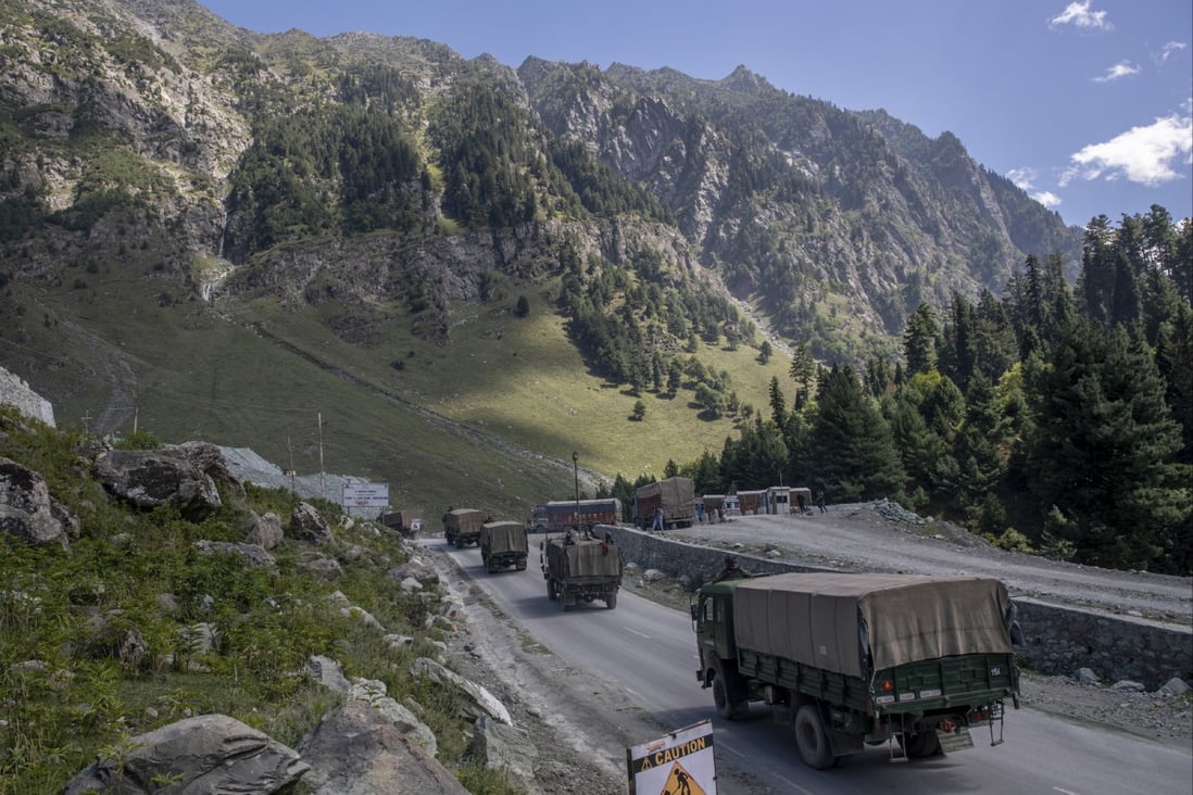 An Indian army convoy moves on the Srinagar- Ladakh highway at Gagangeer, northeast of Srinagar, Indian-controlled Kashmir in September 2020. Photo: AP