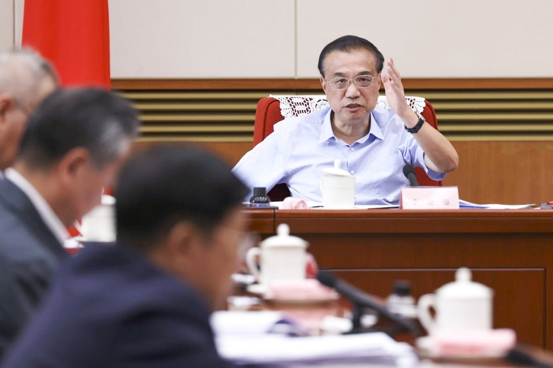 Premier Li Keqiang presides over a special meeting of the State Council in Beijing on Thursday. Photo: Xinhua