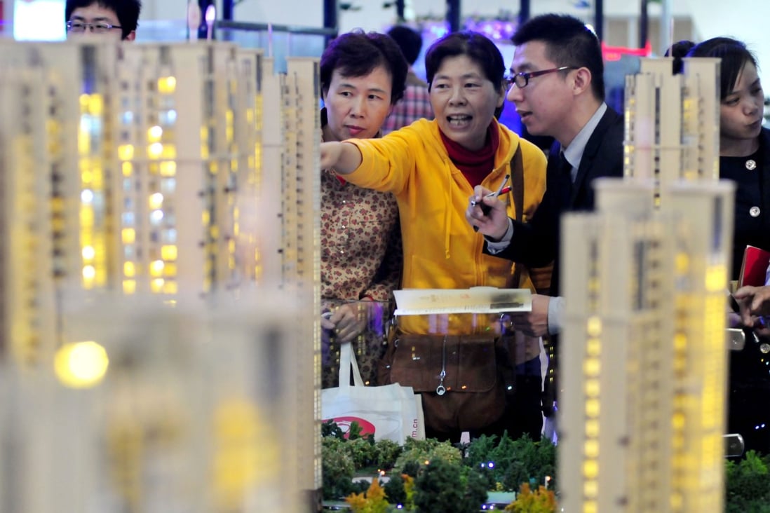 A real estate expo in the Fujian provincial capital of Fuzhou on November 16, 2012. Photo: Xinhua