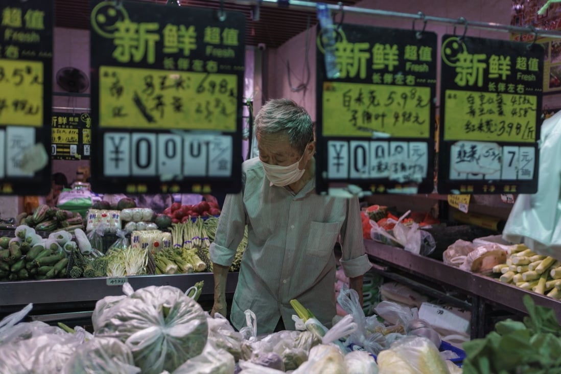 Food prices in China rose by 6.1 per cent from a year earlier in August, compared to 6.3 per cent growth in July, while pork prices rose by 22.4 per cent last month compared to a year earlier. Photo: EPA-EFE