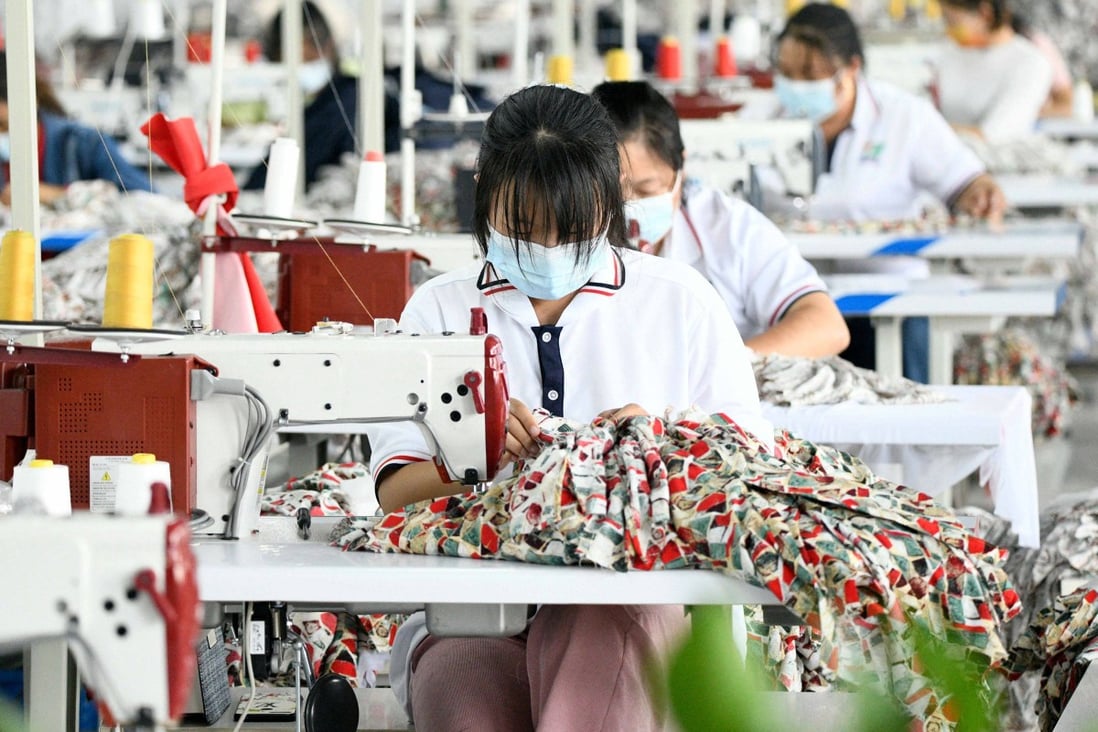 Official manufacturing purchasing managers’ index (PMI) rose to 50.1 in September, up from 49.4 in August. Photo: AFP