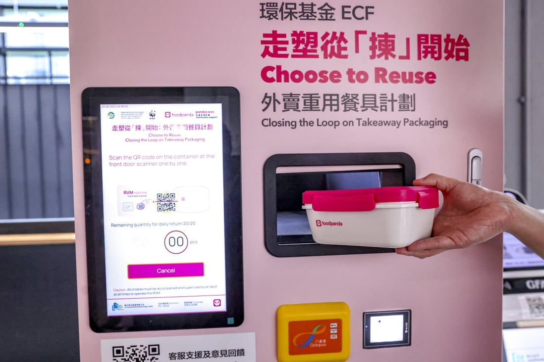 Foodpanda is now offering reusable food containers on a selective basis in Hong Kong to help reduce waste. Photo: K. Y. Cheng