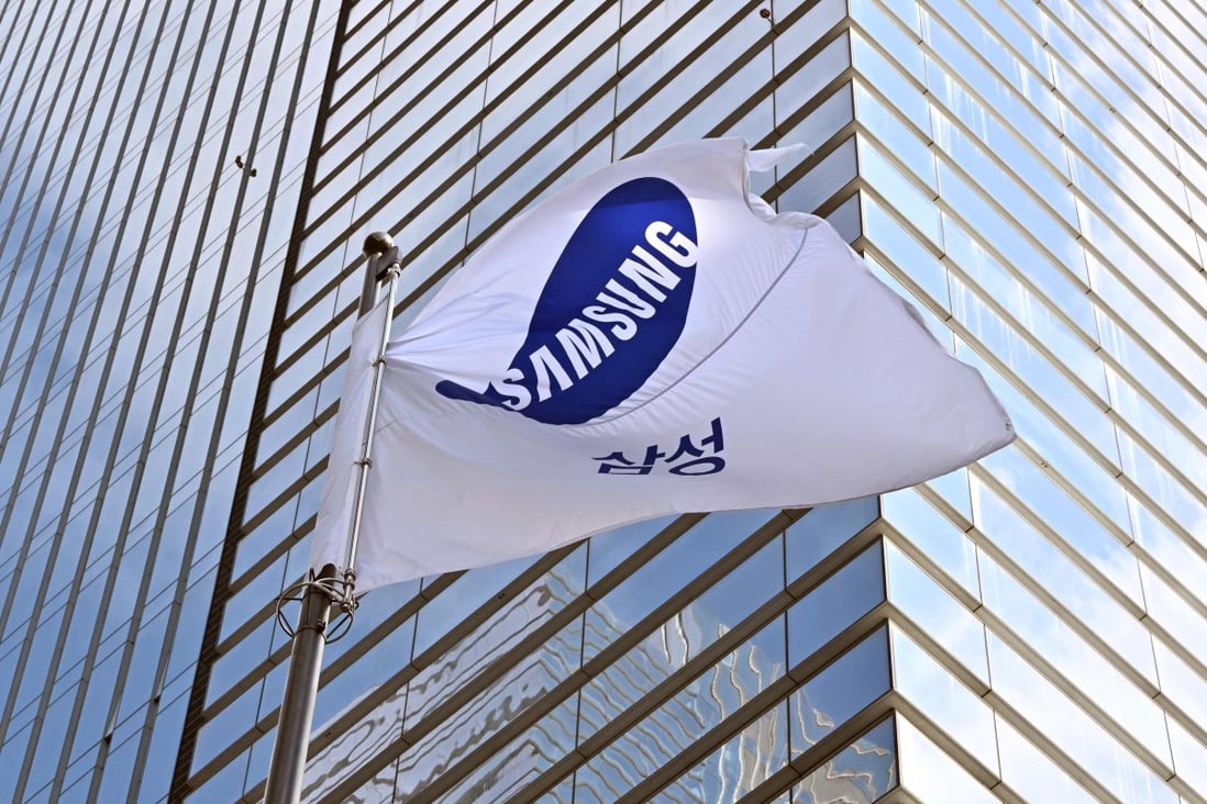 A Samsung flag flutters outside the company’s building in Seocho, Seoul. Photo: AFP