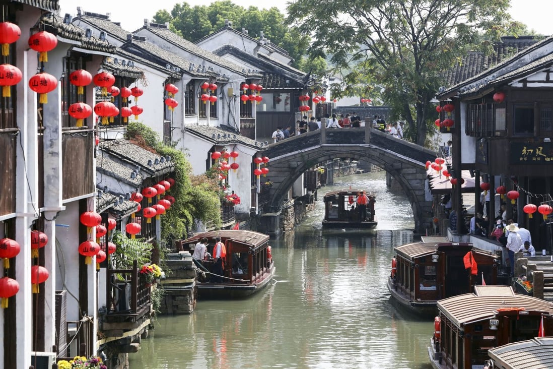 Tourists soak up the sights Suzhou, Jiangsu province, on October 1, the first day of China’s week-long National Day holiday. Photo: Xinhua