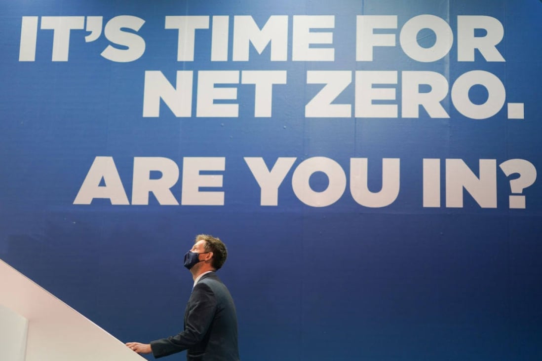 A signboard promotion efforts to reduce carbon emissions at the COP 26 UN Climate Change Conference in November 2021 in Glasgow, Scotland: Photo: Getty Images