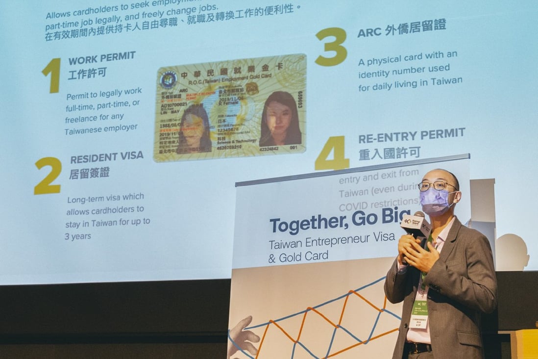 Taiwan officials explaining the Taiwan Employment Gold Card in Singapore. Photo: Taiwan Employment Gold Card Office