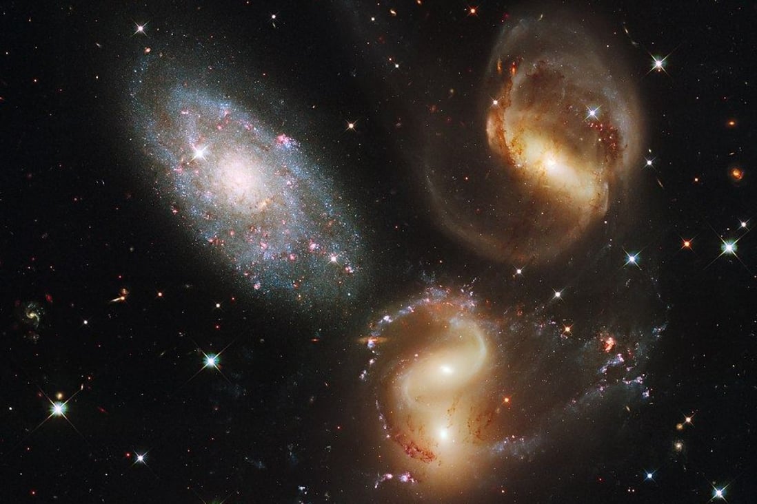 Scientists discovered a mammoth space cloud by pointing an ultra-powerful radio telescope towards Stephan’s Quintet, a well-known grouping of galaxies. Photo: Handout