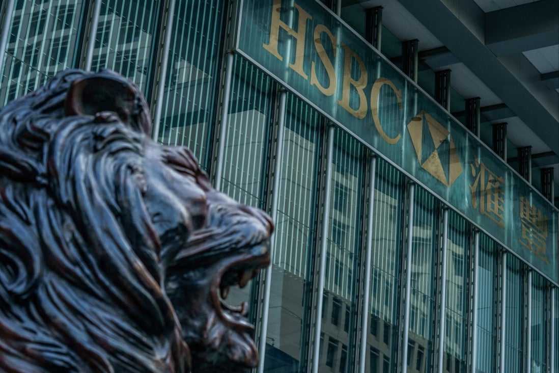 A lion statue outside the HSBC headquarters building in Hong Kong. Photo: Bloomberg