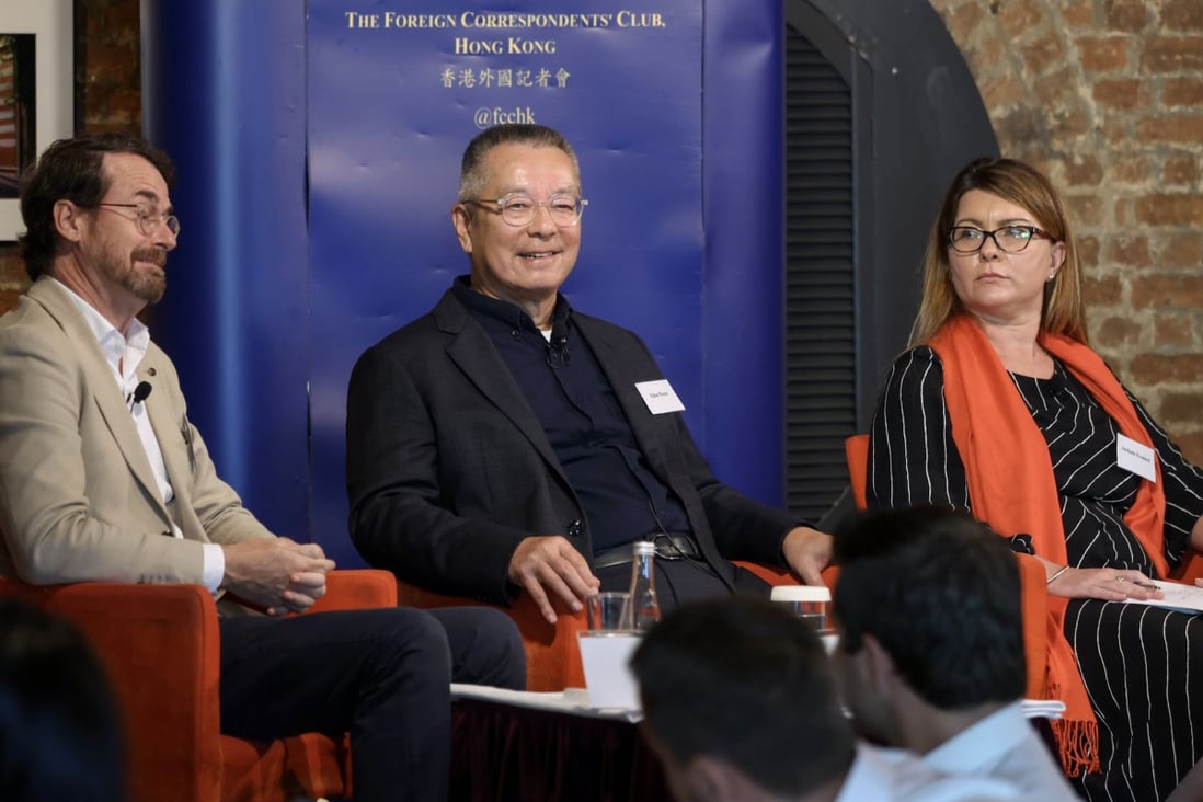 (Right to left) European Chamber of Commerce in Hong Kong chair Inaki Amate, sits alongside his American and Australian counterparts Eden Woon and Stefanie Evennett. Photo: Jonathan Wong