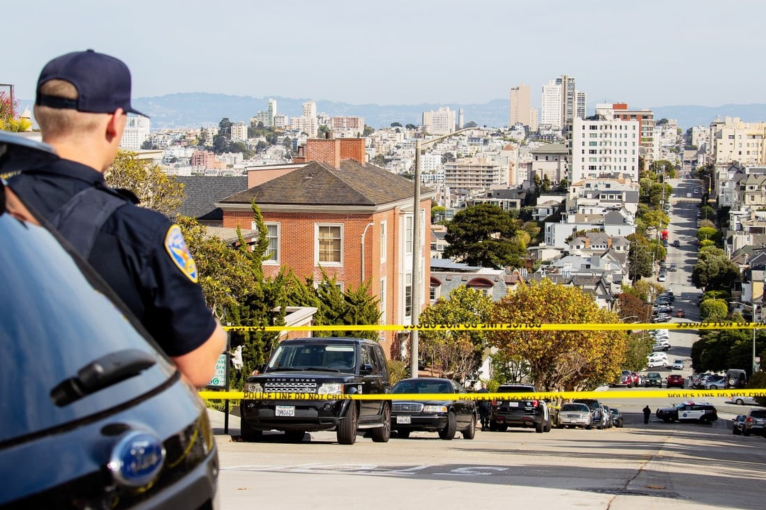San Francisco Police and Federal Bureau of Investigation agents work outside the home of US Speaker of the House Nancy Pelosi after the attack on her husband Paul Pelosi. Photo: EPA-EFE