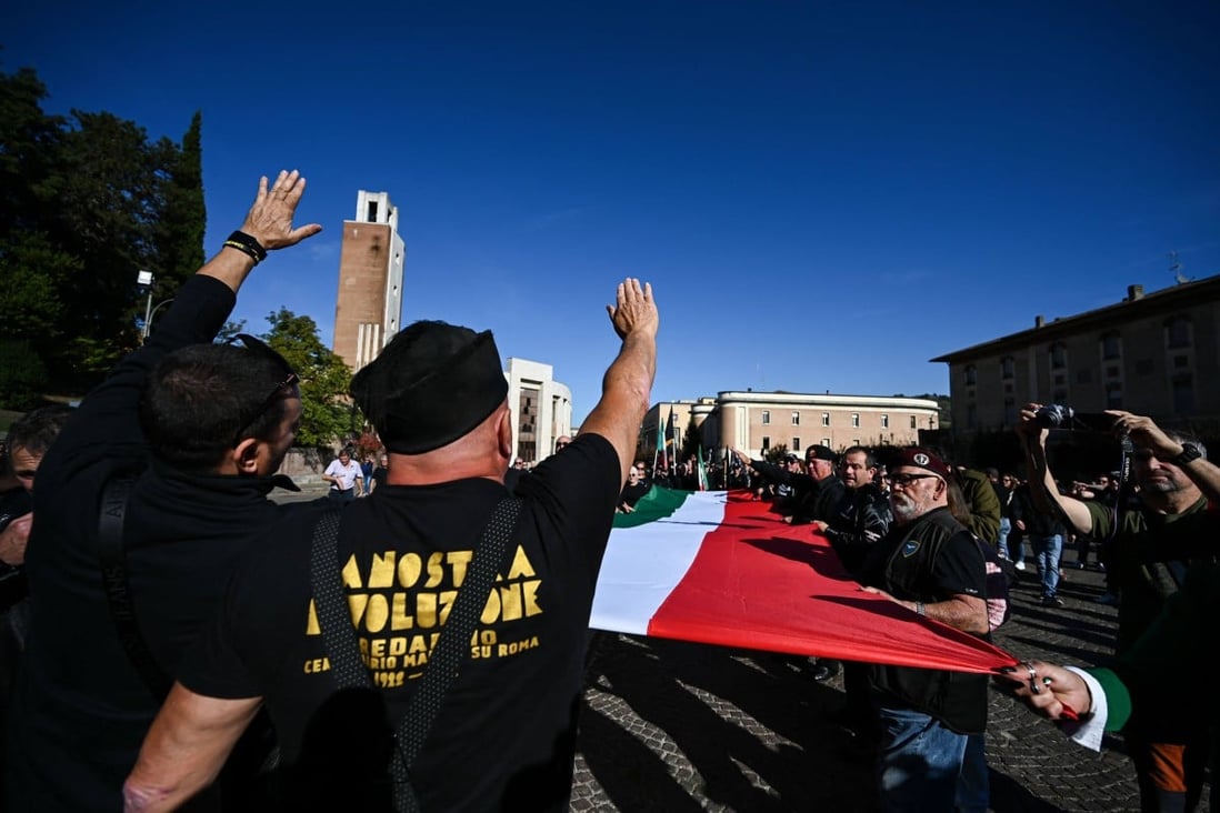 Thousands of Mussolini supporters mark fascist ‘March on Rome ...