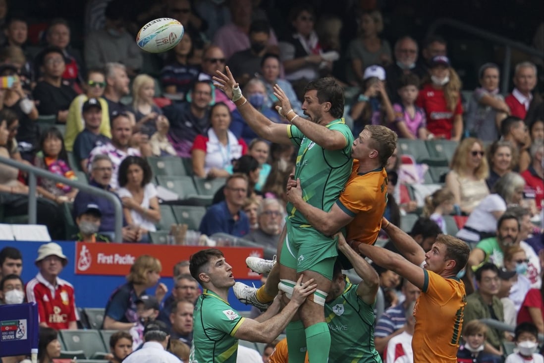 Ireland and Australia compete during the quarterfinals match in the Hong Kong Sevens rugby tournament on Sunday. Photo: AP Photo