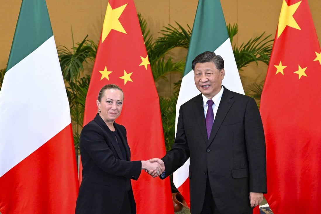 China urges Italy to play constructive role in relations with Europe