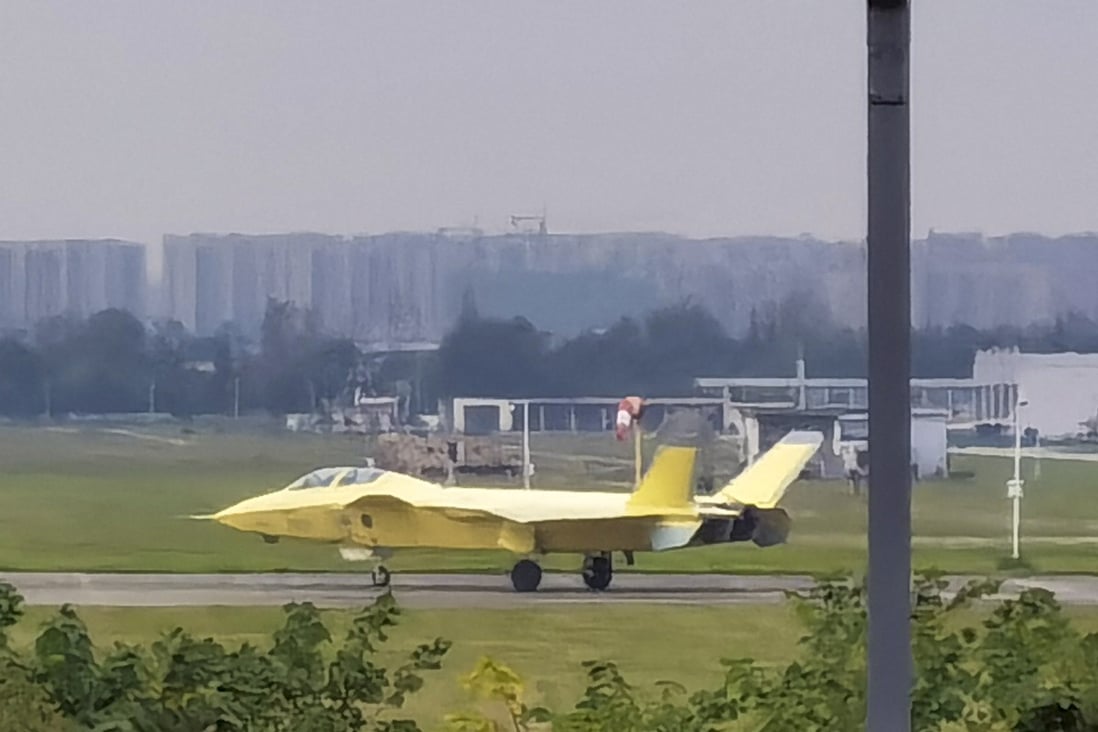 A prototype of the J-20 Mighty Dragon at a CAIG flight test airfield. Photo: Weibo