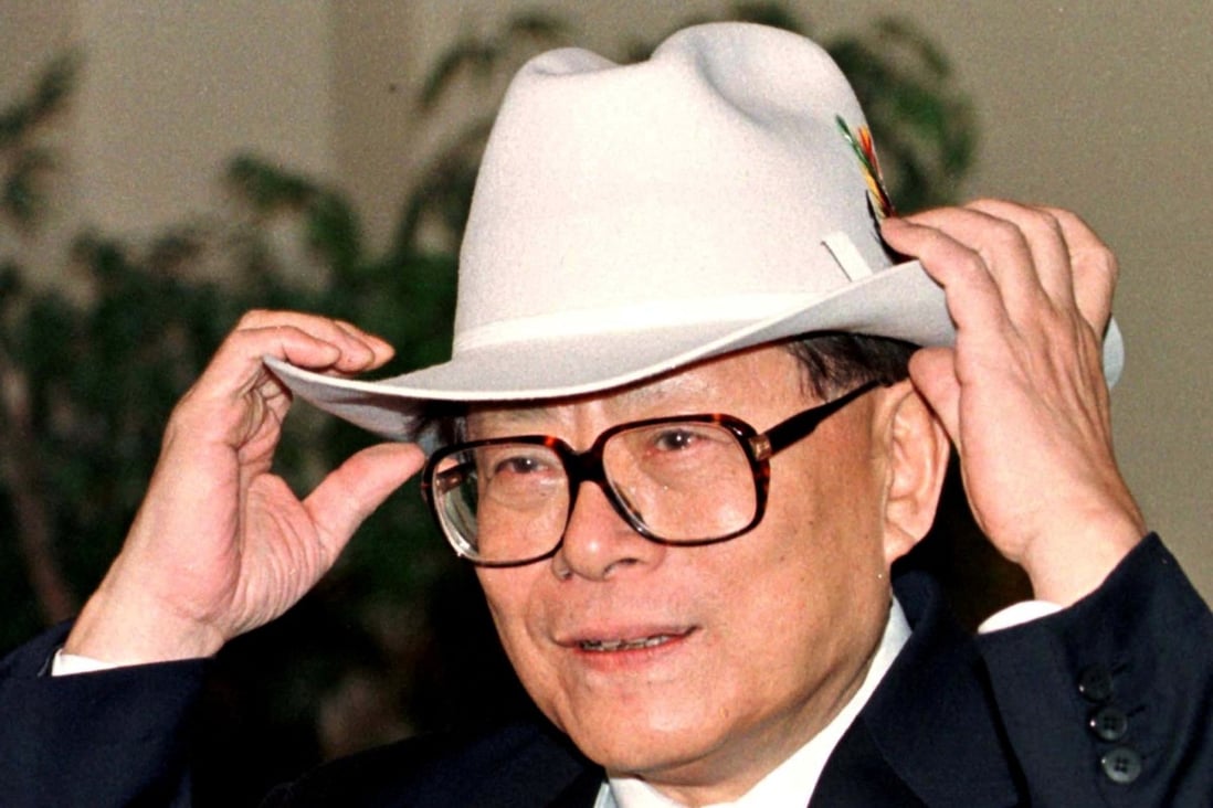 Chinese President Jiang Zemin, pictured in 1997 trying on a new cowboy hat in Calgary, Canada. Photo: Reuters