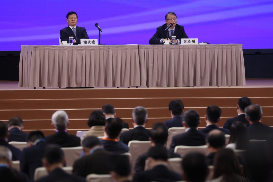 Xie Fuzhan (left), vice-chairman for the Committee on Economic Affairs of the Chinese People’s Political Consultative Conference, sits alongside Shen Chunyao, chairman of the Legislative Affairs Commission for the National People’s Congress Standing Committee. Photo: Dickson Lee.