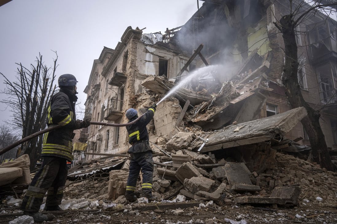 A building that was destroyed by a Russian missiles in Kryvyi Rih, Ukraine. Photo: AP