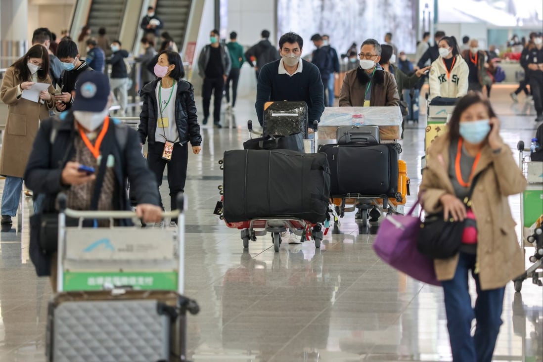Some 20,400 overseas visitors arrived in Hong Kong between December 14 and 20, the first full week since the latest easing of travel restrictions. Photo: Photo: May Tse