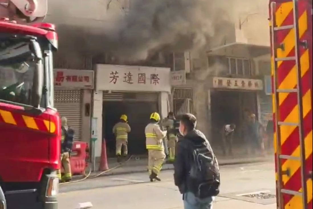 The fire broke out in a building in Sham Shui Po. Photo: Facebook