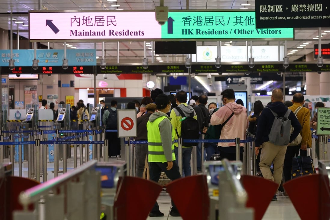 Coronavirus commuters, businesspeople hail return of quarantinefree