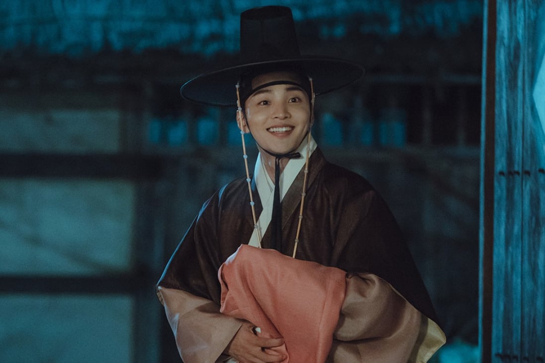 Kim Min-jae as physician Yoo Se-poong in a still from Poong, the Joseon Psychiatrist Season 2. The period medical Korean drama has moved from the countryside to the Joseon capital’s royal palace.