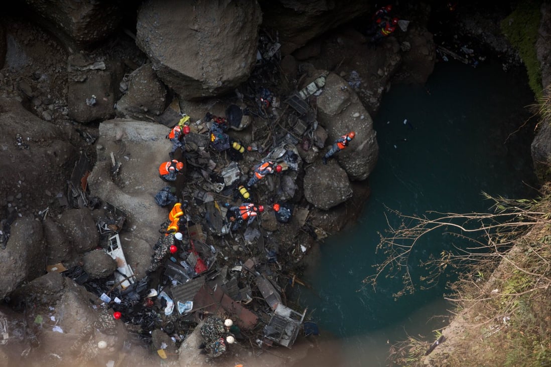 Final Moments Of Deadly Nepal Plane Crash Caught On Passengers Facebook Live Stream South