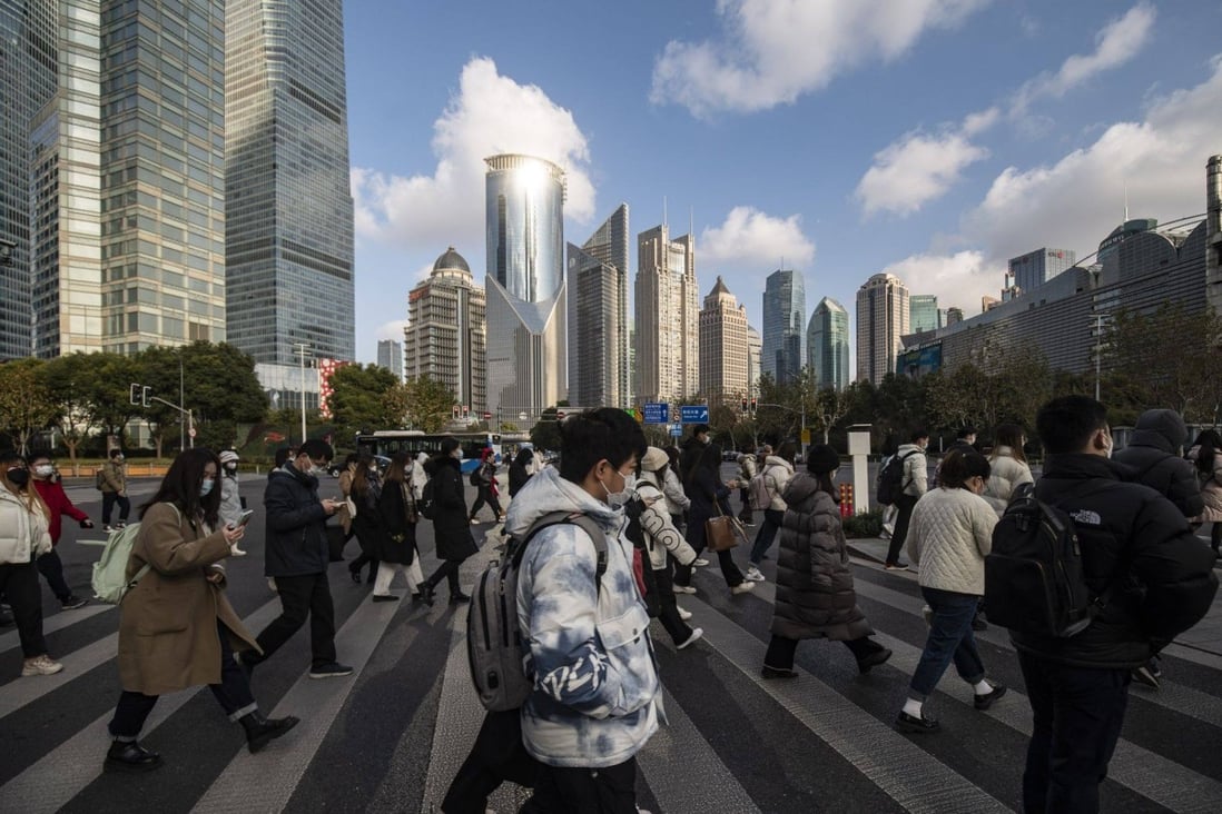 Some Hongkongers living in Shanghai say they have lost confidence in the city, but others see better times ahead. Photo: Bloomberg
