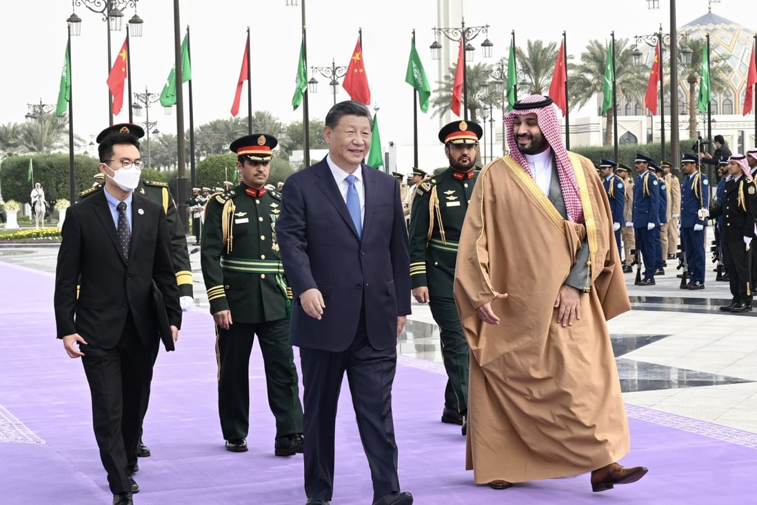 Chinese President Xi Jinping pictured with Saudi Crown Prince Mohammed bin Salman during his visit to the kingdom in December. Photo: Xinhua via ZUMA Press