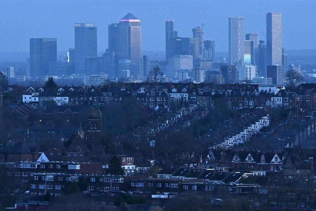 Tenants are fleeing London at record pace to escape rising rents ...